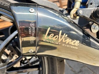 Triumph Speed Triple - 2