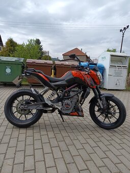 KTM duke 125 2012 - 2