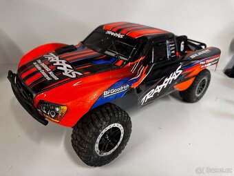 Traxxas Slash BL-2S 2WD + baterie + nabíječ - 2