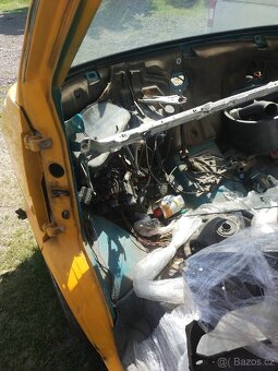 Prodám VW T4 valnik na náhradní dily - 2
