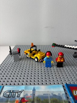 lego city 60019 - 2