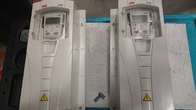 Frekvenční měnič ABB ACH550 1,5kW 3F motor - 2
