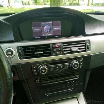 BMW 325d sedan 2008 manuál 145 kW - 2