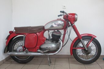 JAWA 250/559 - 2