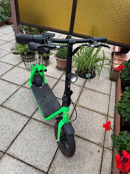 Elektricka kolobezka X-scooters XS01 36V Li - 500W - 2