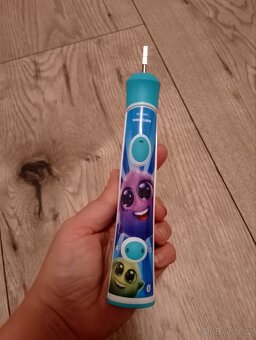 Dětský sonický kartáček Philips sonicare - 2