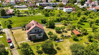 🏡 Prodej, rodinný dům 7+2, 200 m², Lukov u Zlína - 2