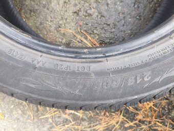 Zimní pneu 215/50/17 Hyundai i40 - 2