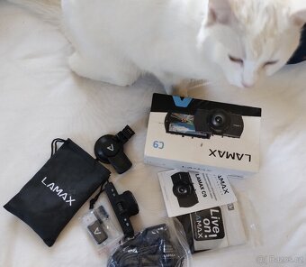 Kamera do auta LAMAX C9 - jen rozbalená - 2