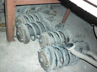 hyundai santa fe těhlice,poloosy,tlumiče,brzdy - 2