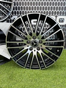 ORIGINÁLNÍ SADA MERCEDES C-CLASS - W206 - ZÁNOVNÍ R18 - 2