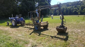 Nakladač unhz 500 - 2