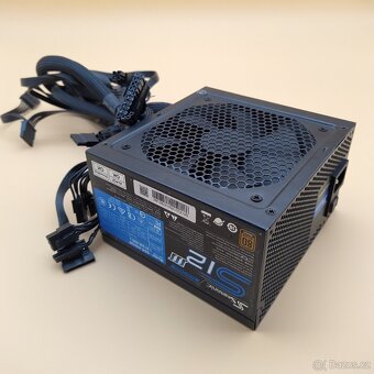 Prodám PC zdroj Seasonic S12III-650 - 2