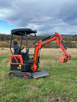 Minibagr EXCAT X15 - 2