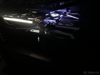 Sapphire Radeon NITRO+ RX 6700 XT OC Gaming - 2