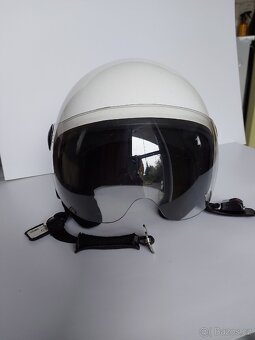 Helma moto otevřená - 2