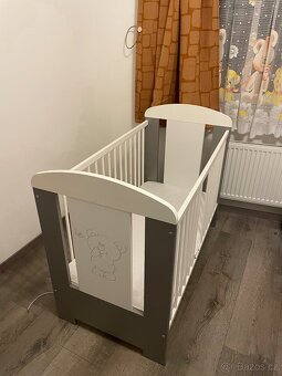 Dětská postýlka s matrací - 2