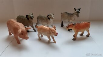 Plastová zvířátka - 2