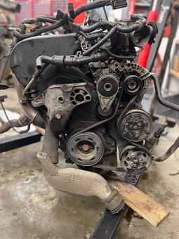 Motor 1.8t 110kw - 2