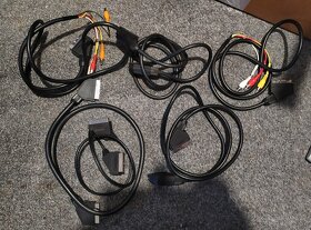 Prodám propojovací kabely, nabíječky, ovladače - 2