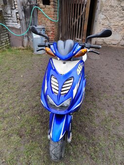 Yamaha YQ 50 Aerox R - 2