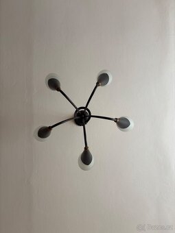 Lustr - 2