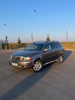 Volvo XC90 - 2