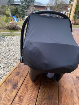 Autosedačka Maxi cosi -vajíčko - 2