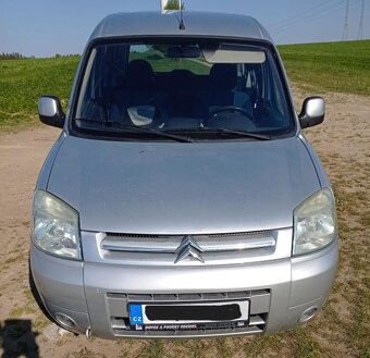 Citroen Berlingo 1.4 benzín - 2