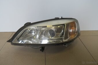 Přední xenon světla Opel Astra - 2