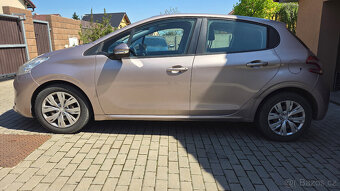 Peugeot 208 1.4VTi 2012 70kW 95 koní - 2