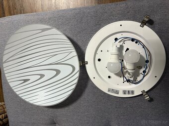 Svitidlo s LED zarovkami - 2