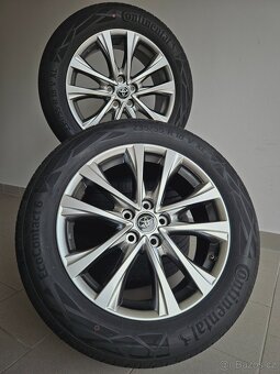 Orig. Toyota 5x114 Letní 235/55/18 - Zánovní - 2