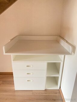 Přebalovací pult IKEA - 2
