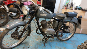 Laverda 75 sport rok v. 1953 - 2