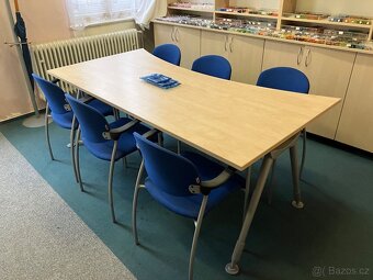 Stůl a židle - 2