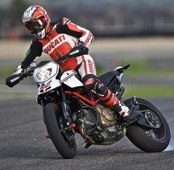Ducati Hypermotard 1100 - 2