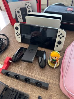 Nintendo switch OLED + bohaté příslušenství - 2