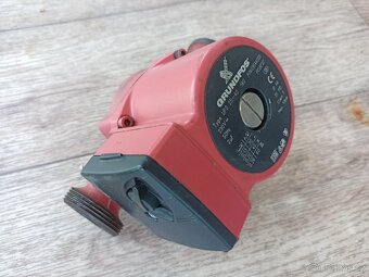 Oběhové čerpadlo Grundfos 25-60 180 - 2
