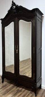Starožitná řezbovaná šatní skříň - masiv - 2