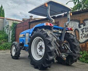 Japonský malotraktor ISEKI GEAS 33S, 4X4 - 2