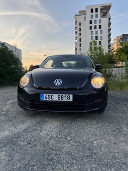Volkswagen Beetle 2.0 TDI-DSG, rok 2013 is - 2