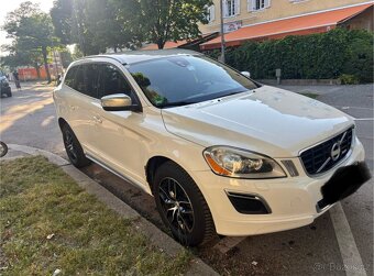 Volvo XC60, 4x4, 120kW,R-Design,06/2013, 1.majitel - 2