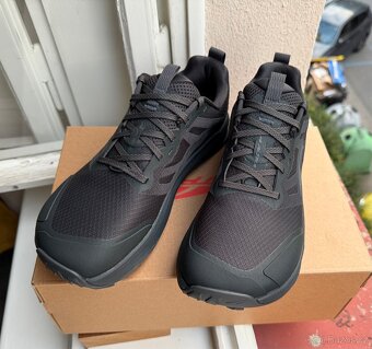 Altra Lone Peak 9 Men's - černé, zcela nové, 42,5 - 2