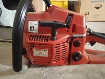 Motorová pila HECHT - 2