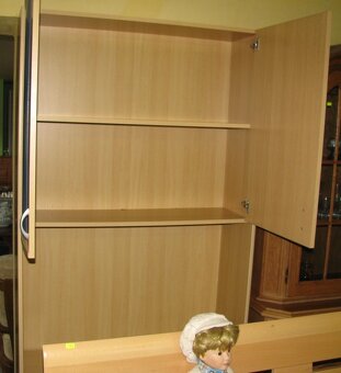 Skříň s peřiňákem - 2