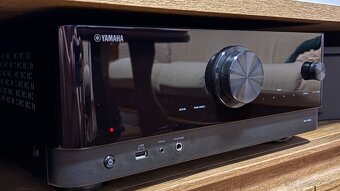 Yamaha RX-V6A - 2