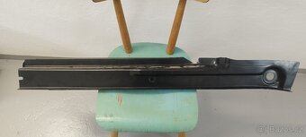 VW Passat CC krycí plech podélníků - 2