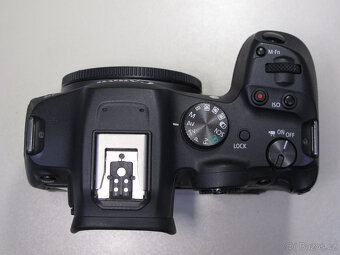 Canon EOS R7 - 2