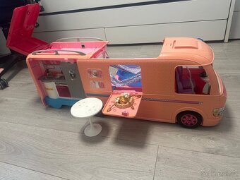 Barbie karavan - 2